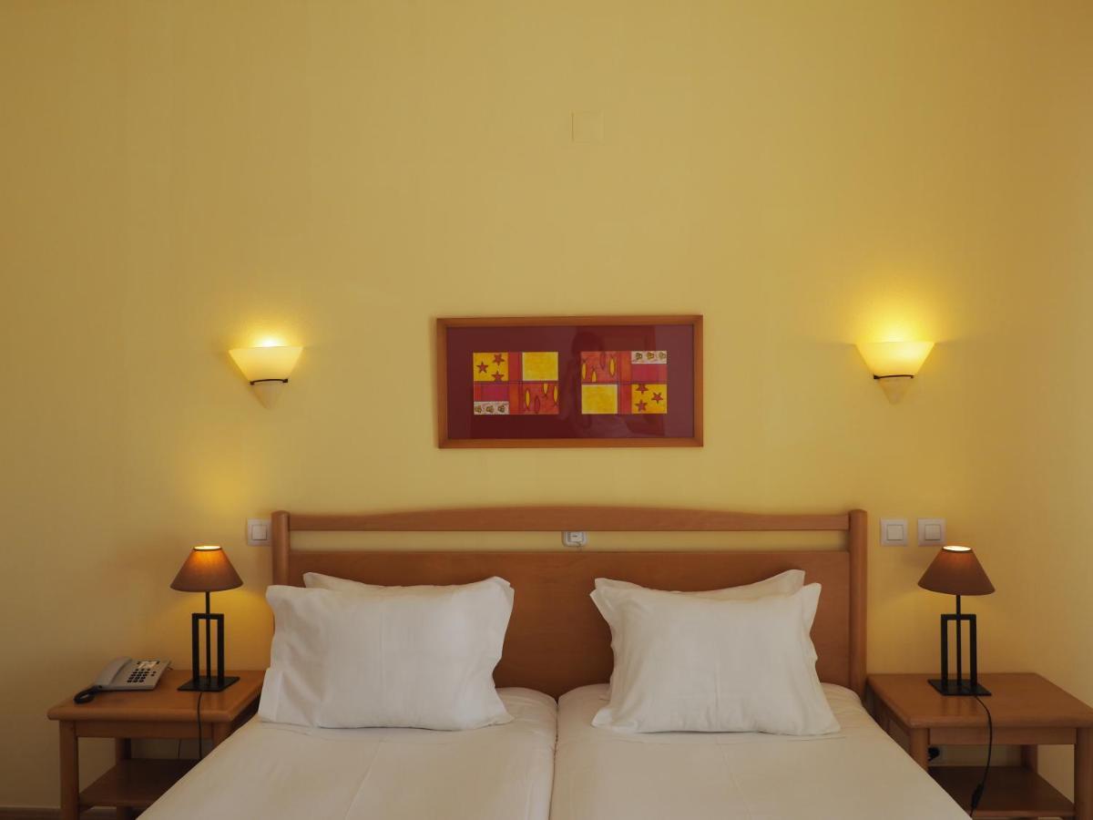 Club House Cvl Hotel Praia Da Luz ภายนอก รูปภาพ