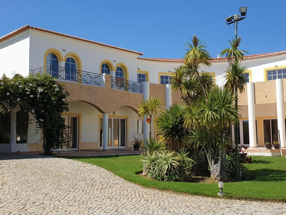 Club House Cvl Hotel Praia Da Luz ภายนอก รูปภาพ