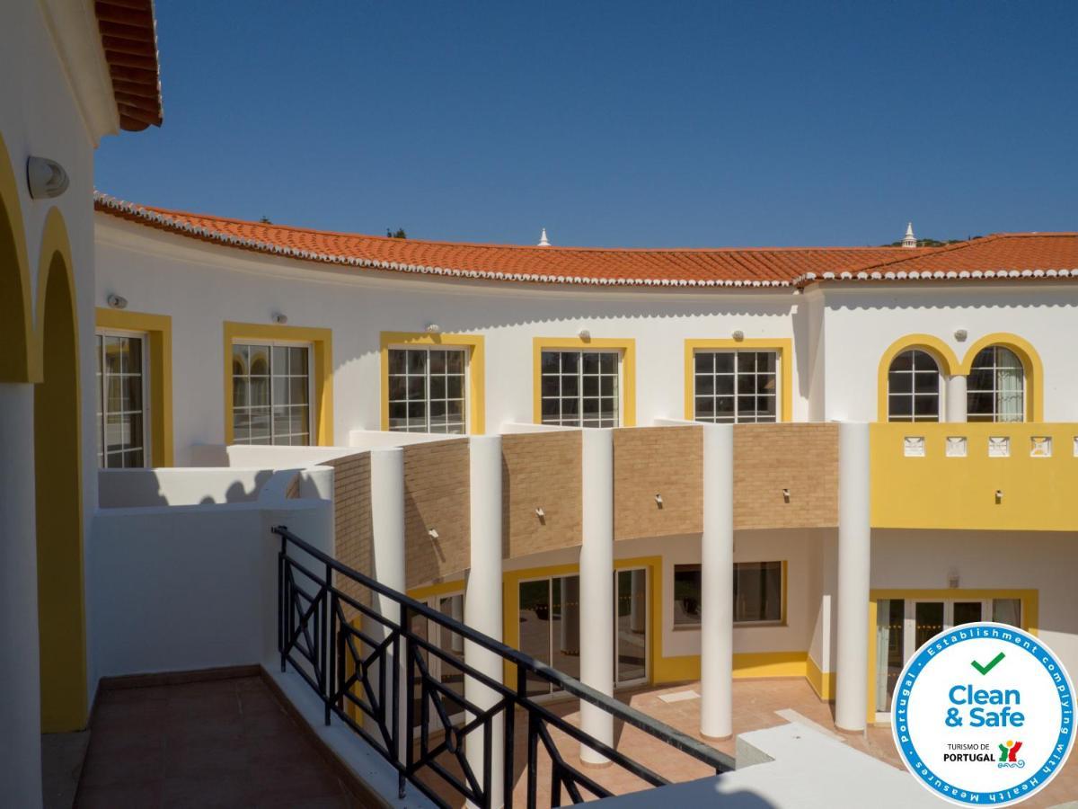 Club House Cvl Hotel Praia Da Luz ภายนอก รูปภาพ